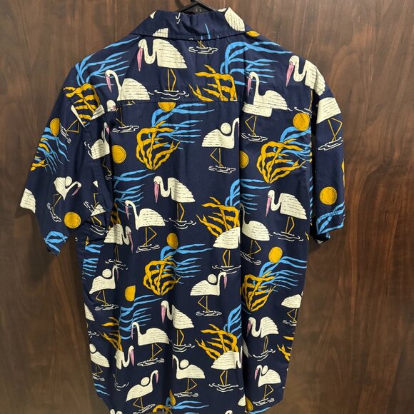 Sovereign Code, Blue Bird & Water Short Sleeve Button Shirt, XL - Picture 2 of 5